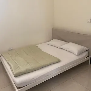 Your Near Airport And Apartment